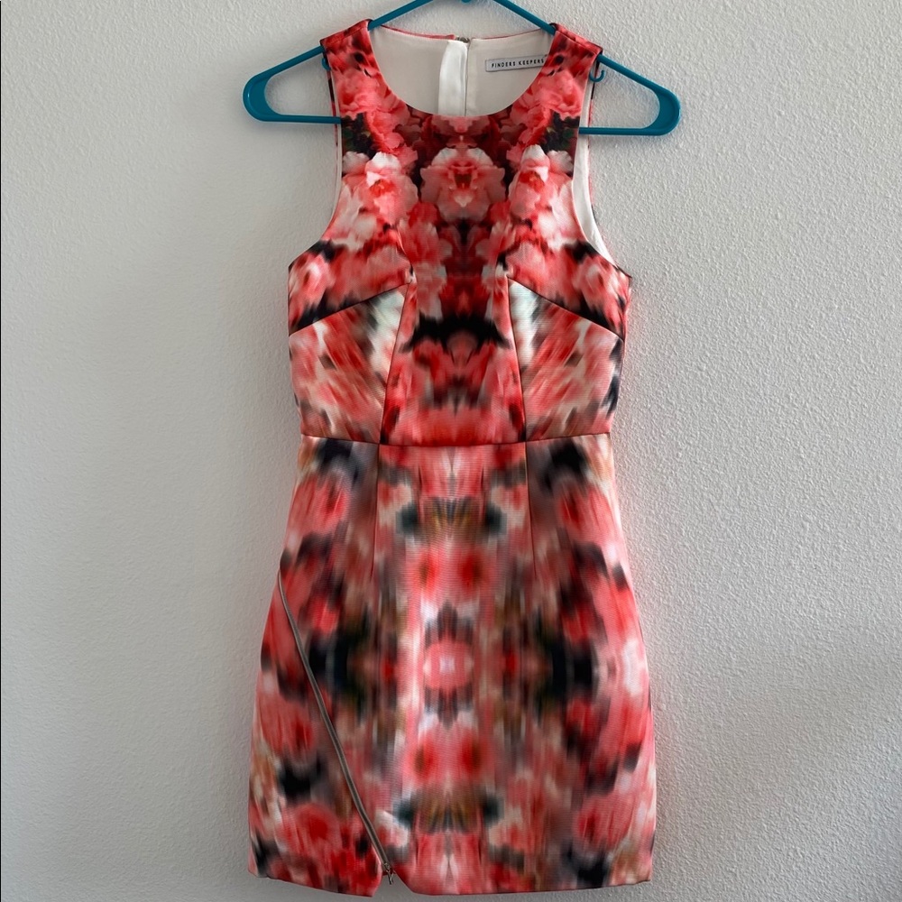 🌺 Beautiful Finder’s Keepers Floral Dress 🌺